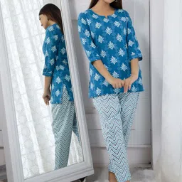RANGREAL Printed Cotton Night Suit Set-image-38