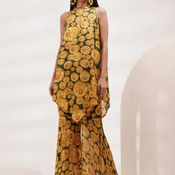 Breathe by Aakanksha Singh Floral Printed Round Neck Sleeveless Top & Trouser-image-79