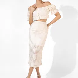 Campus Sutra Off-White Embroidered Top With Skirt-picture-27