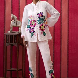SOUP BY SOUGAT PAUL Zinnia Applique Round Neck Tunic & Trousers Co-Ords-image-23