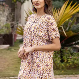 Ambraee Floral Printed Round Neck Short Sleeves Tunic With Trousers Co-Ords-36