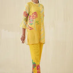 Sangria Floral Printed Top & Trouser Co-Ord Set-image-53