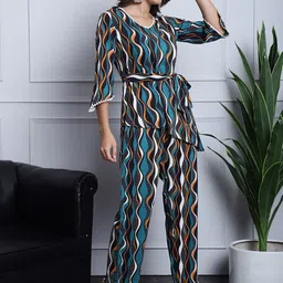 Claura Green Geometric Printed Tunic With Trouser Co-Ords-picture-11