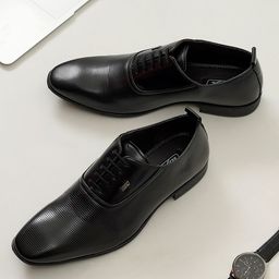 ID Men Black Textured Leather Formal Oxfords-image-54