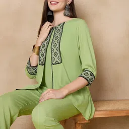 Anouk Embroidered Top With Shrug & Trousers-picture-6