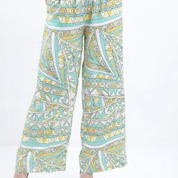 KETCH Abstract Printed Crop Top With Pant Co-Ords image 4