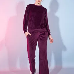DressBerry Burgundy Round Neck Velvet Sweatshirt & Trousers-picture-18