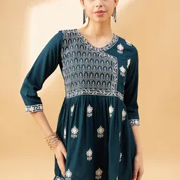 all about you Floral Embroidered Empire Longline Top-picture-29