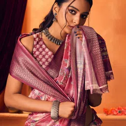 Varanga Floral Printed Zari Saree-picture-0