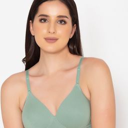 Clovia Green Lightly Padded Non-Wired Seamless T-shirt Bra BR1581P1142B-17