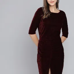 VAARARO Boat Neck Gathered Surfacing Front Slit Velvet Sheath Dress-picture-21