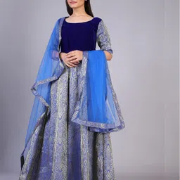PRENEA Blue Ethnic Motifs Jacquard Ethnic Gown with Dupatta-picture-19