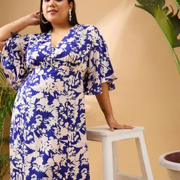 SASSAFRAS Curve Plus Size Floral Print Flared Sleeve Midi Dress-40