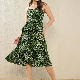 KASSUALLY Animal Print Crepe Fit and Flare Midi Dress-8