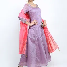 Vishudh Mauve & Gold-Toned Embroidered Ethnic Maxi Dress-image-29