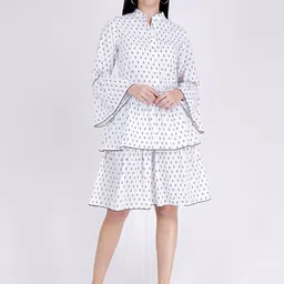 First Resort by Ramola Bachchan Geometric Printed Bell Sleeves Layered Fit & Flare Dress-image-10