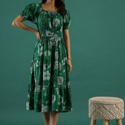 Sangria Green Floral Printed Square Neck Puff Sleeves Cotton Fit & Flare Midi Ethnic Dress-picture-17