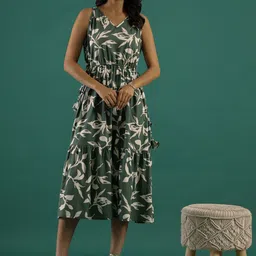Sangria Green Floral Printed V-Neck Cotton Fit & Flare Midi Ethnic Dress-image-24