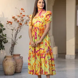 Ambraee Abstract Printed Flared Flutter Sleeve A-Line Midi Dress image 3