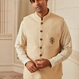 Tasva Men Beige Cotton Dori Embroidered Nehru Jacket with Zardozi Pocket Detailing-picture-36
