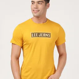 Lee Men Mustard Yellow Typography Printed Slim Fit T-shirt-image-95
