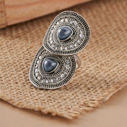 TEEJH Adhiya Silver Women Grey Silver-Plated Gemstone Studded Ring-image-49