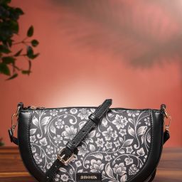 Black Women Sling Bag AN0407-image-1