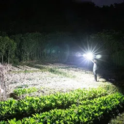 crentila Metal Led Light Long Range 1000 Meter|1 Km High Power Zoomable & Type-C Torch image 5