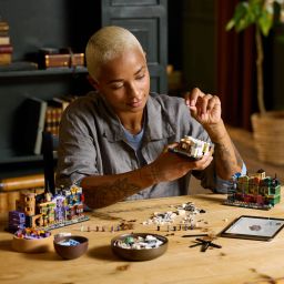 lego Harry Potter Diagon Alley Wizarding Shops, Wizard Set for Adults 76444 image 4