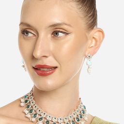 Zaveri Pearls Gold-Plated Kundan Studded Necklace With Earrings & Maang Tika-51