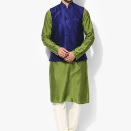 KISAH Men Green Kurta with Churidar-51