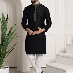 SOJANYA Men Black & Off-White Self Design Kurta with Churidar-image-36
