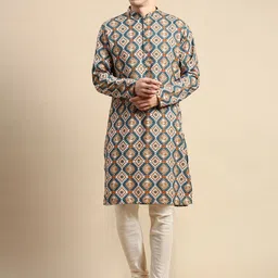 Amodh by Kisah Geometric Printed Regular Kurta with Churidar-image-29