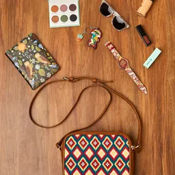 TEAL BY CHUMBAK Textured Swagger Sling Bag-40