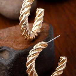 Bohey by KARATCART Gold-Plated Geometric Half Hoop Earrings-0
