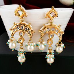 DASTOOR Gold-Plated Kundan Studded Jhumkas Earrings-10