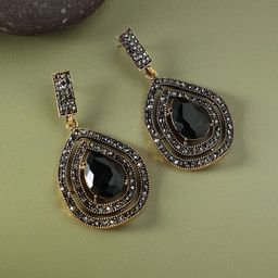 SOHI Gold Plated Drop Earrings-15
