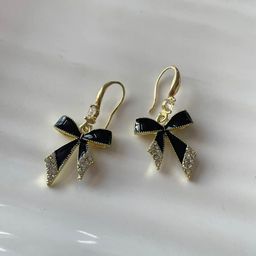 ISHKAARA Gold-Plated Contemporary Drop Earrings-61