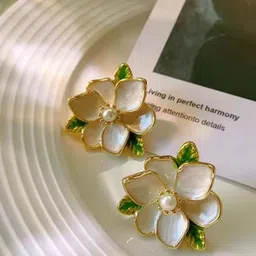 ISHKAARA Floral Gold-Plated Studs Earrings-39
