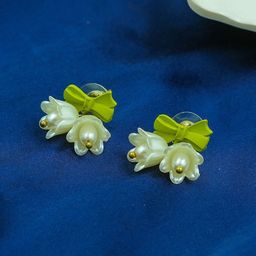 ISHKAARA Gold-Plated Contemporary Stud Earrings-29