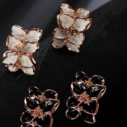 YouBella Set of 2 Gold-Plated Floral Studs Earrings-16