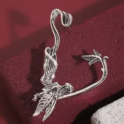 SOHI Silver-Plated Contemporary Ear Cuff Earrings-26