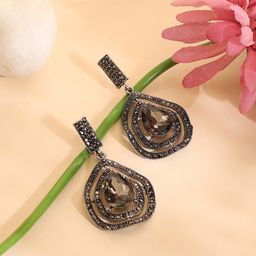 SOHI Silver-Plated Oxidised Drop Earrings-30