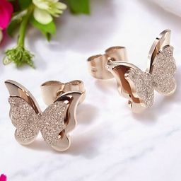 Nilu's Collection Contemporary Studs Earrings-33