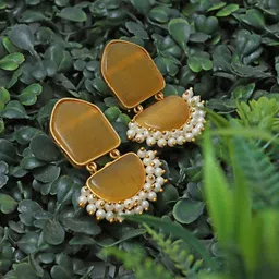 Ozanoo Gold-Plated Contemporary Drop Earrings-49