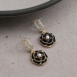 SOHI Black & Gold-Plated Contemporary Drop Earrings-15