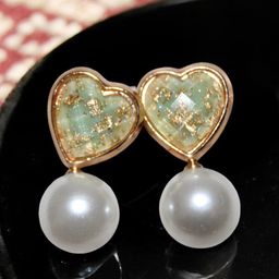 Jolly Faces Gold-Plated Pearls Beaded Heart Shaped Drop Earrings-25
