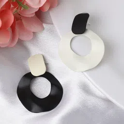 SOHI Silver-Plated Contemporary Drop Earrings-62