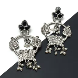 Ozanoo Silver-Plated Classic Drop Earrings image 3