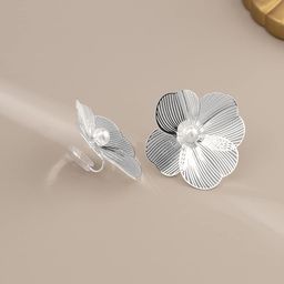 FIMBUL Silver-Plated Floral Studs Earrings image 2